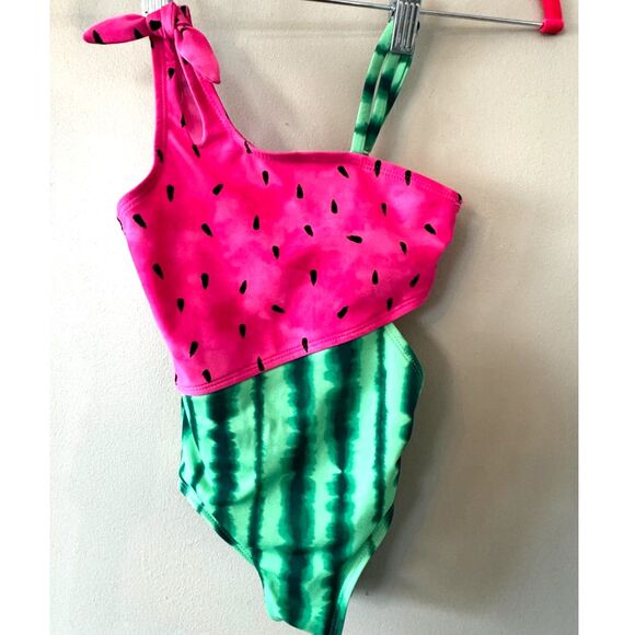 Girls 4T Clothing Bundle Summer Dresses Shorts Swimsuit Red White Blue - Picture 4 of 6